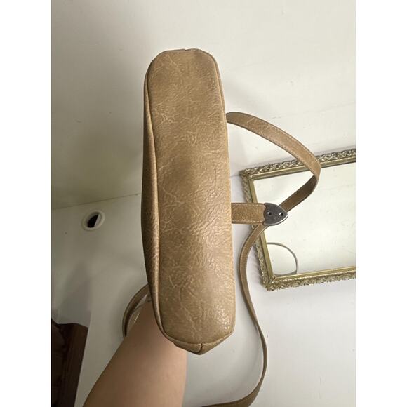 Montana West Tooled Studded Crossbody/Wristlet Bag buckle western boho cowboy - Picture 5 of 10